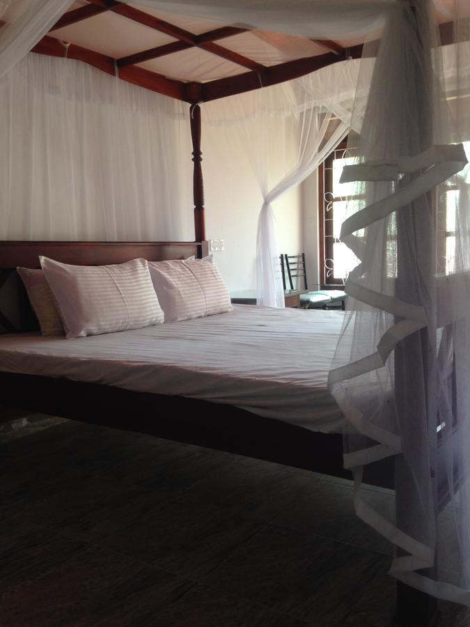 טנגלה Jayanika Home Stay מראה חיצוני תמונה